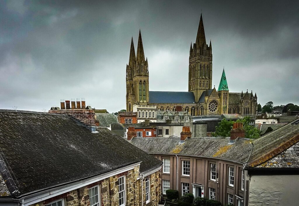 Commercial Window Cleaning in Truro by Specialised Window Cleaning